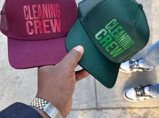 Know About Some fashionable trucker hats for men @enhanceyourstyle