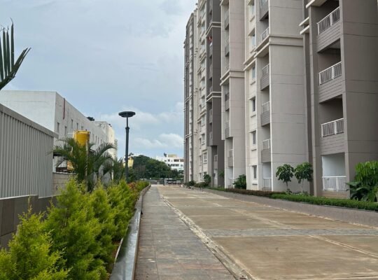 1514 Sq.Ft Flat with 3BHK For Sale in Hormavu