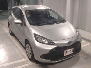 Buy TOYOTA AQUA 2021 – 117000 km
