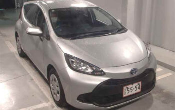 Buy TOYOTA AQUA 2021 – 117000 km